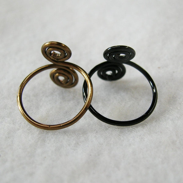 Black & Bronze Copper Adjustable Toe Rings - Set of Two