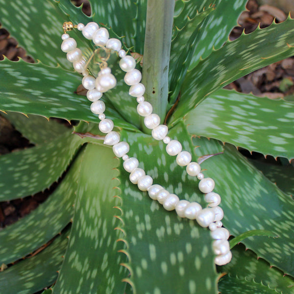 Fat Freshwater Pearls Necklace and Earrings Set