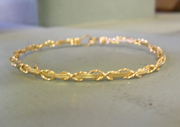 14kt Gold Filled Thin Criss-Cross Stackable Wire Wrapped Bangle Bracelet  SSxx