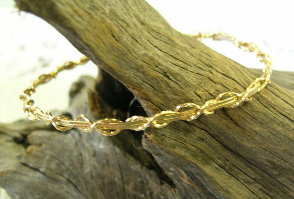 14kt Gold Filled Thin Criss-Cross Stackable Wire Wrapped Bangle Bracelet  SSxx